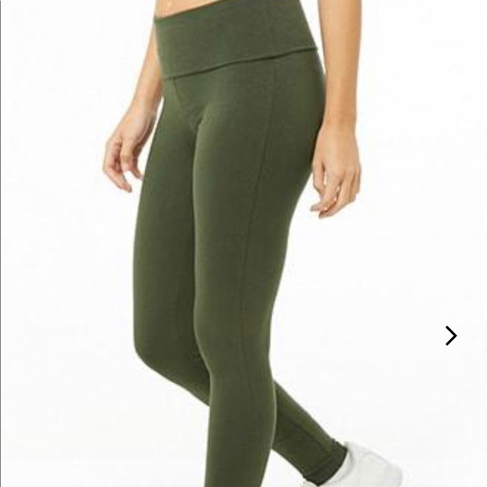 Green leggings